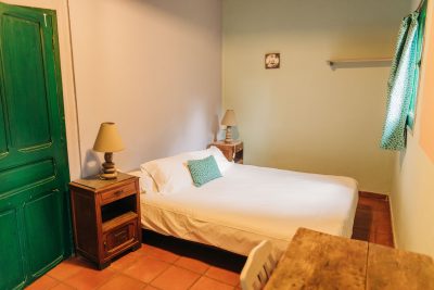 Gites et Chambres Hôtes le Le Mas Bazan Gîtes & Chambres d'hôtes à Proximité de Collioure prêt de Collioure suite familiale-chambre-gite-hote-sud