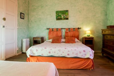 Gites et Chambres Hôtes le Le Mas Bazan Gîtes & Chambres d'hôtes à Proximité de Collioure prêt de Collioure chambre-gite-ocation-maison-hote-piscine-espagne-tourisme