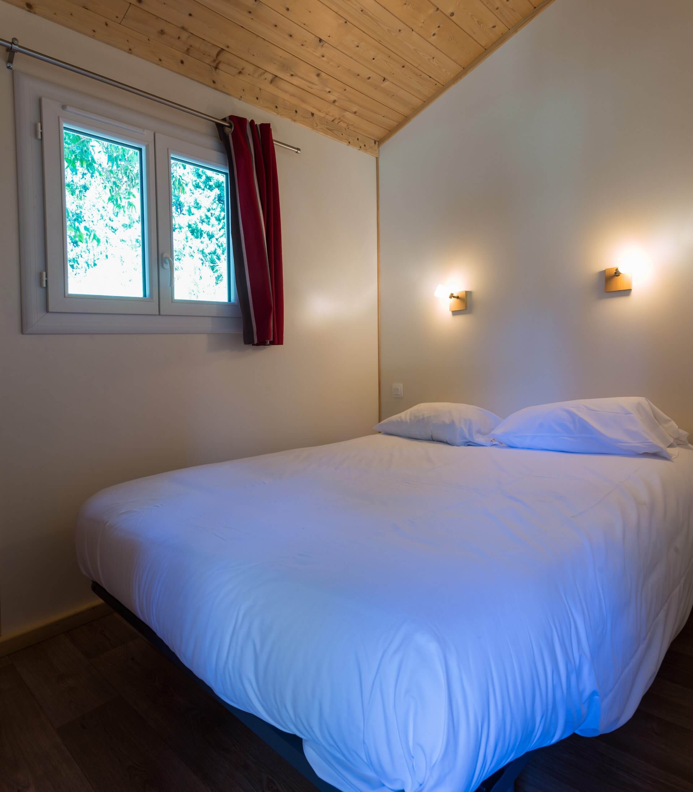 Gites et Chambres Hôtes le Le Mas Bazan Gîtes & Chambres d'hôtes à Proximité de Collioure prêt de Collioure chambre-gite-vacances-experience-authentique-maison