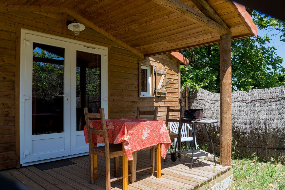 Gites et Chambres Hôtes le Le Mas Bazan Gîtes & Chambres d'hôtes à Proximité de Collioure prêt de Collioure terrasse-destination-vacances-chambre-hote-authentique